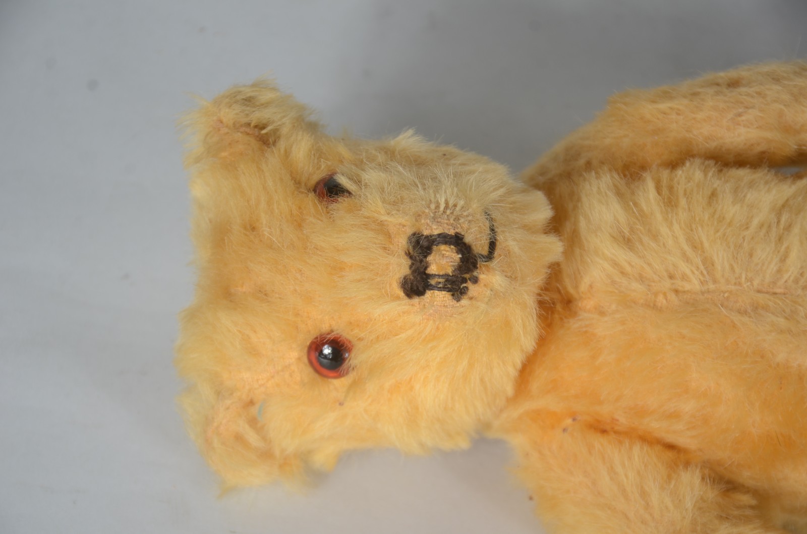 "Teddy Bear" - Três antigos bichinhos de pelúcia, década de 1940... - foto 4 de 10