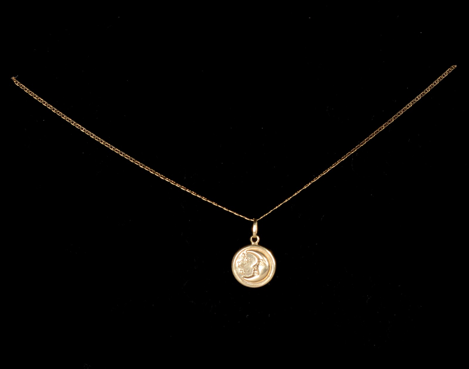 Colar de ouro 18 k., contraste 750 mls com pendente feitio lua e... - foto 6 de 6