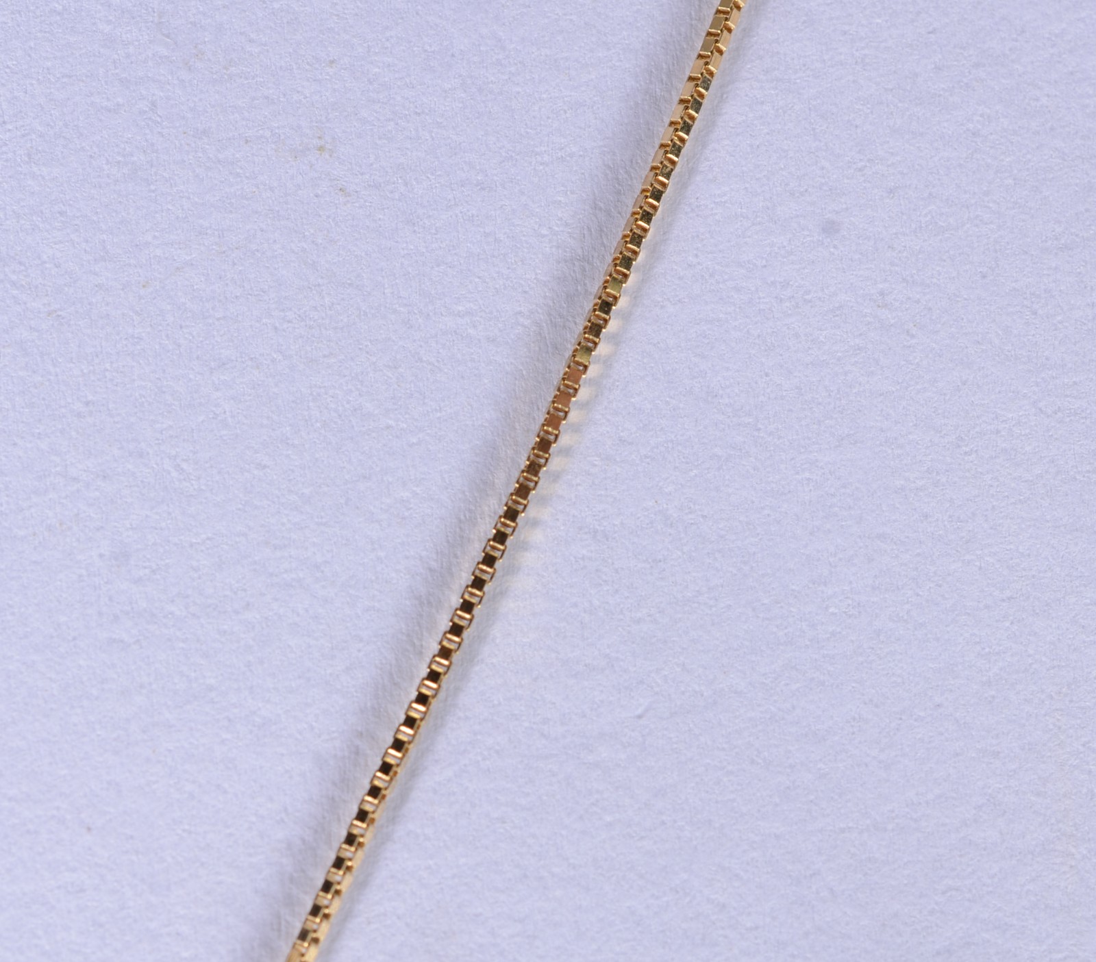 Colar de ouro 18 k., contraste 750 mls com pendente. (Por motivos de... - foto 4 de 5