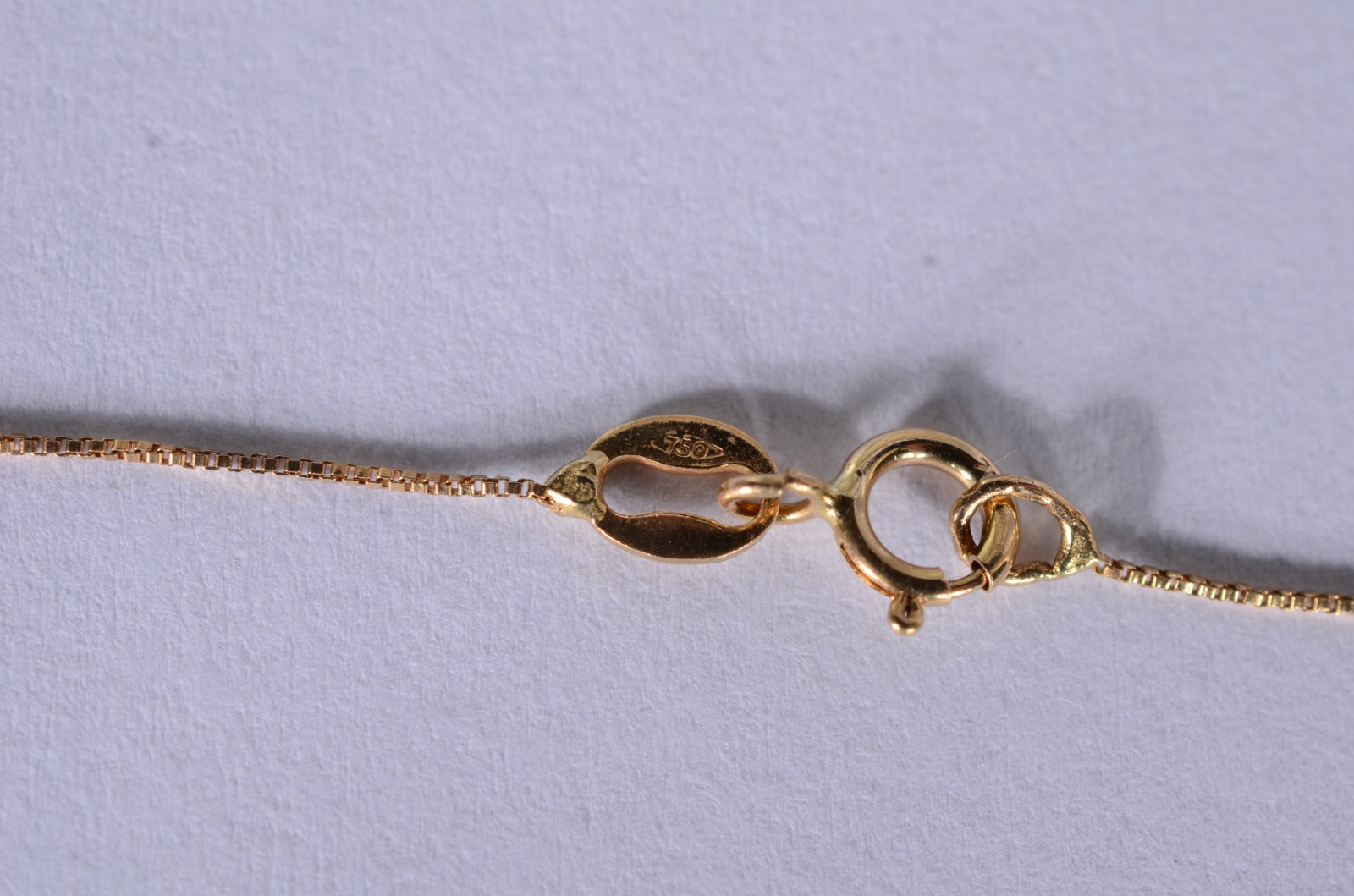 Gargantilha de ouro 18 k., contraste 750 e pendente feitio coração de... - foto 5 de 8