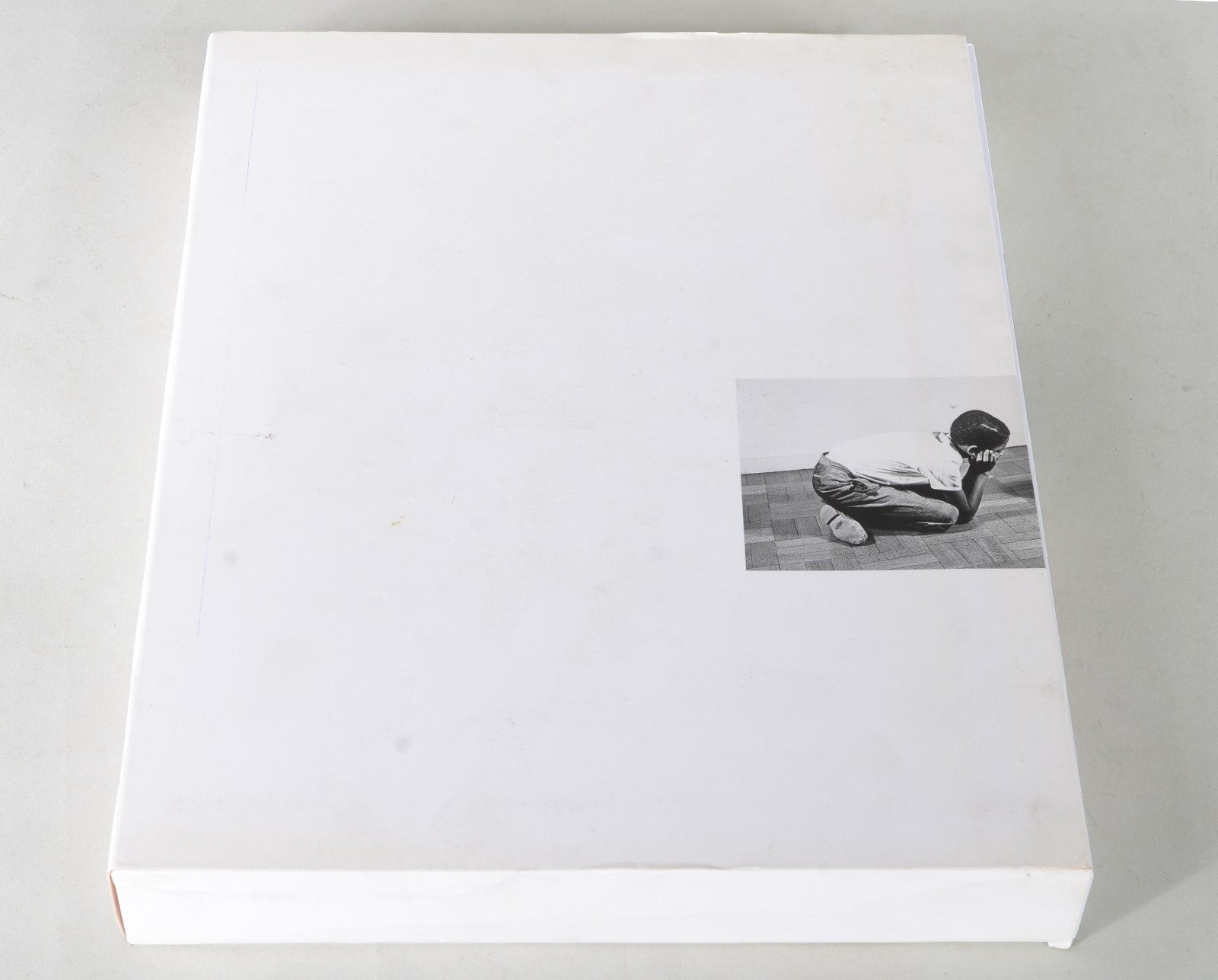 Livro de Helio Oiticica. - foto 2 de 7