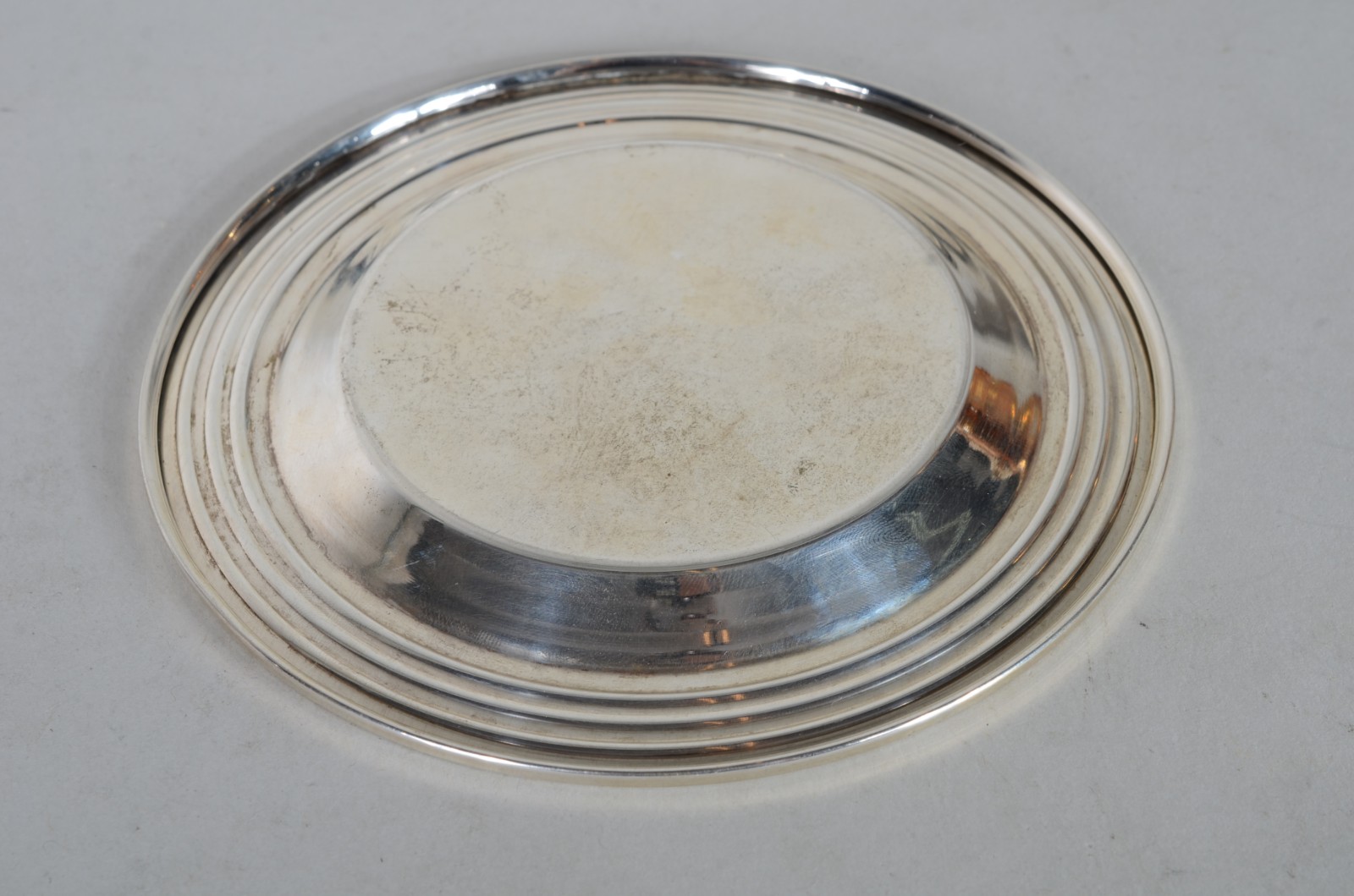Duas peças de prata, sendo: Bowl feitio oval contraste 800 mls e... - foto 6 de 10