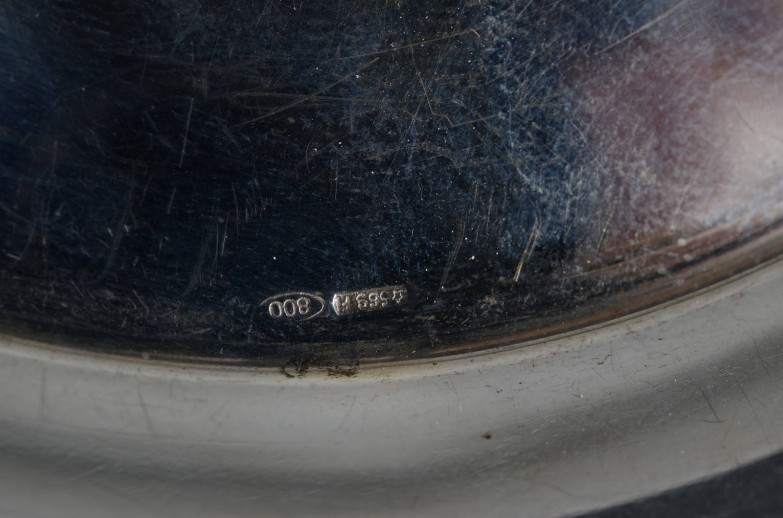 Duas peças de prata, sendo: Bowl feitio oval contraste 800 mls e... - foto 7 de 10