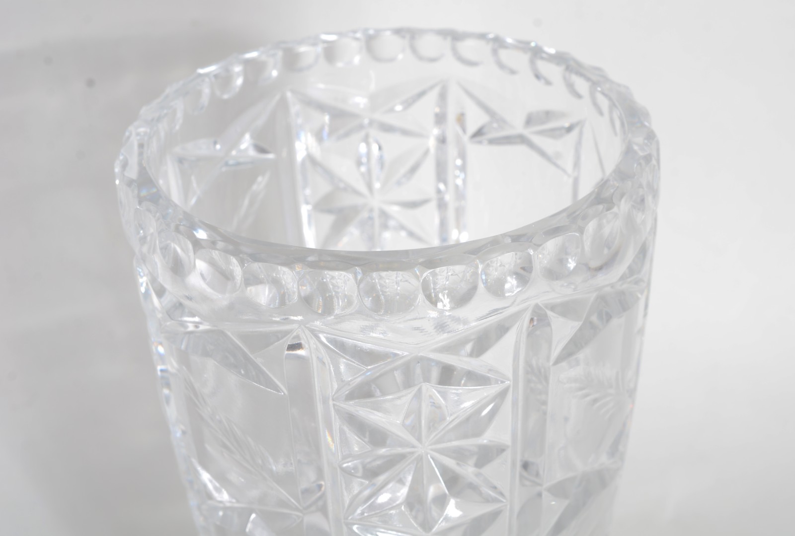 Vaso de cristal lapidado. - foto 2 de 5