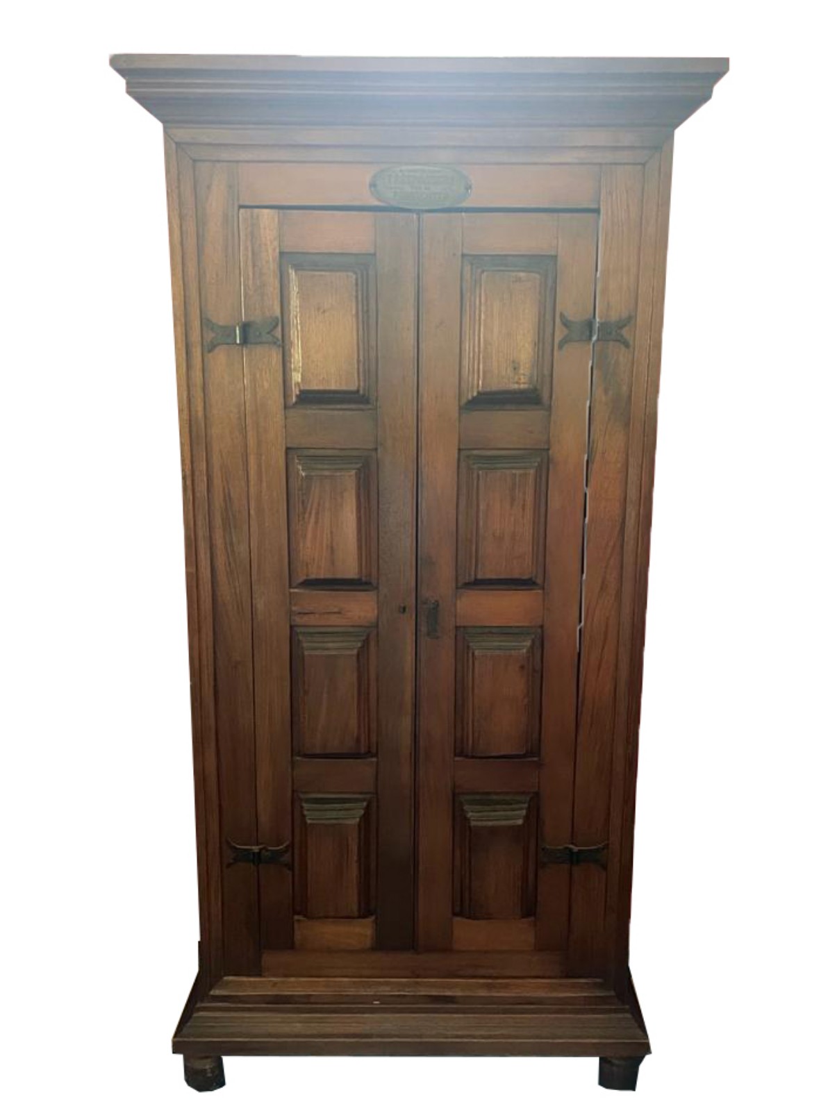 Móvel Louceiro de madeira nobre, 2 prateleiras internas, 2 portas... - foto 1 de 2