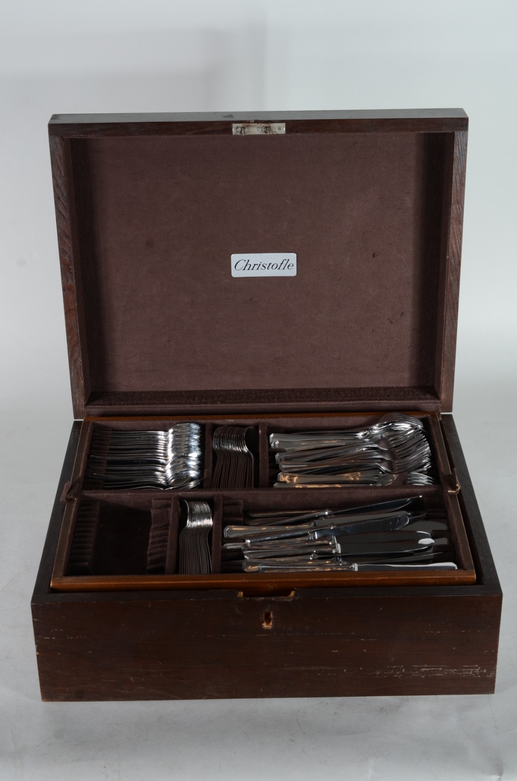Faqueiro italiano para sobremesa de inox 18/10, composto de: 30... - foto 3 de 8