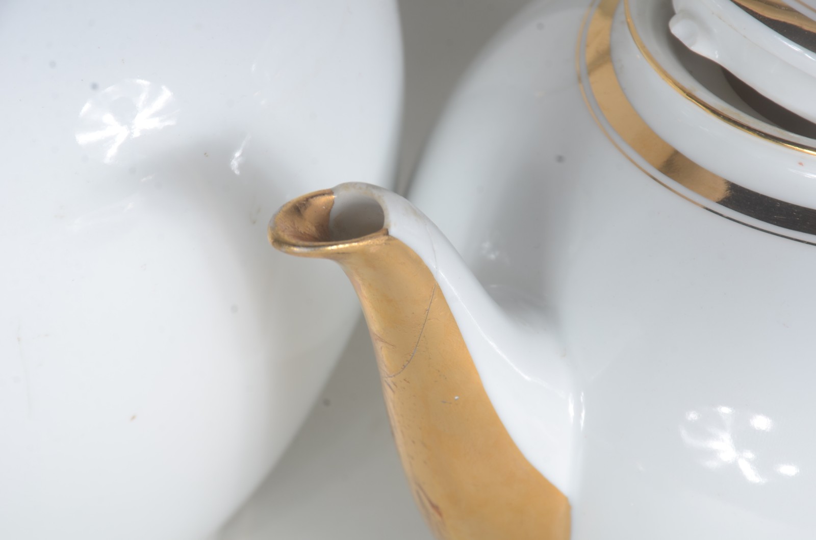 Serviço para chá e café de porcelana branca Brennand com friso... - foto 6 de 10