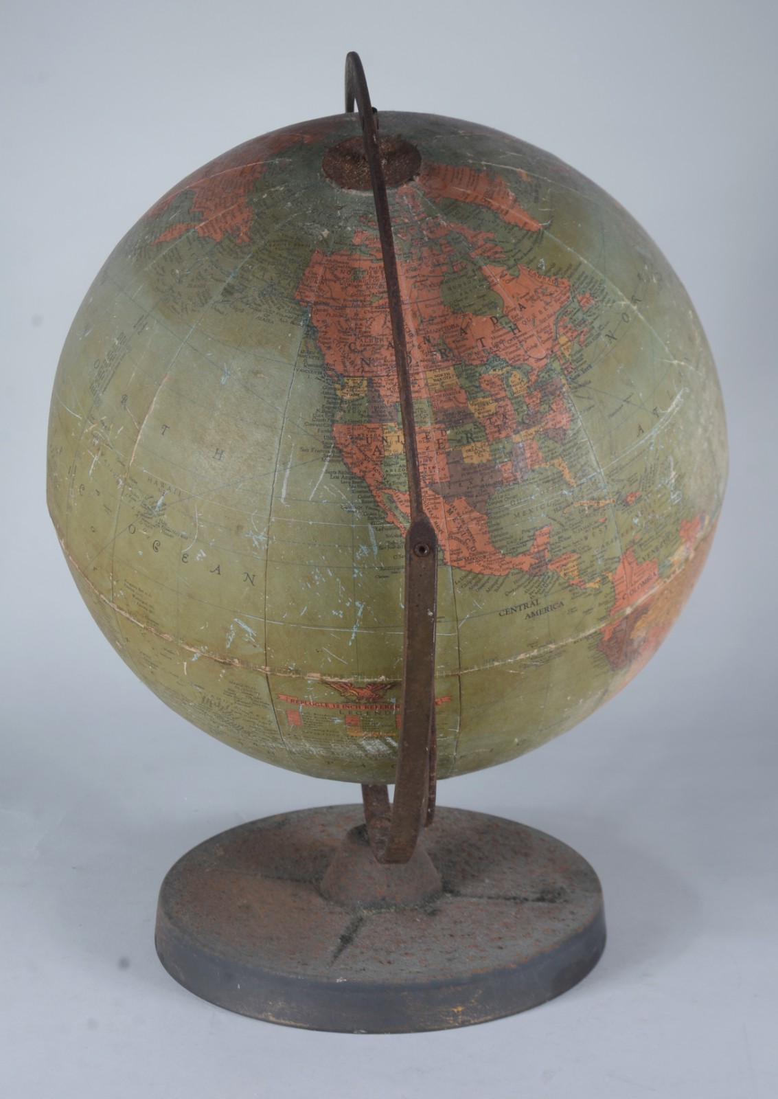 Antigo "globo" decorativo, giratório, base de metal (oxidado e... - foto 3 de 9