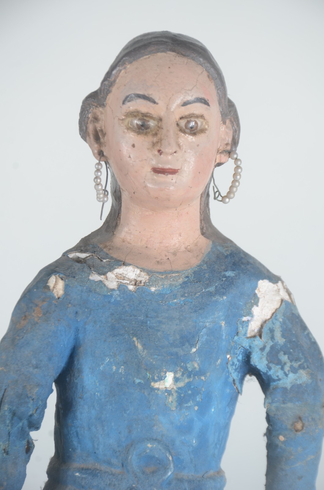 Duas antigas imagens sacras de papier mâché e madeira policromada. - foto 5 de 11