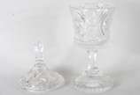 Compoteira de cristal europeu lapidado ( com la... - Compoteira de cristal europeu lapidado ( com lascado na borda).