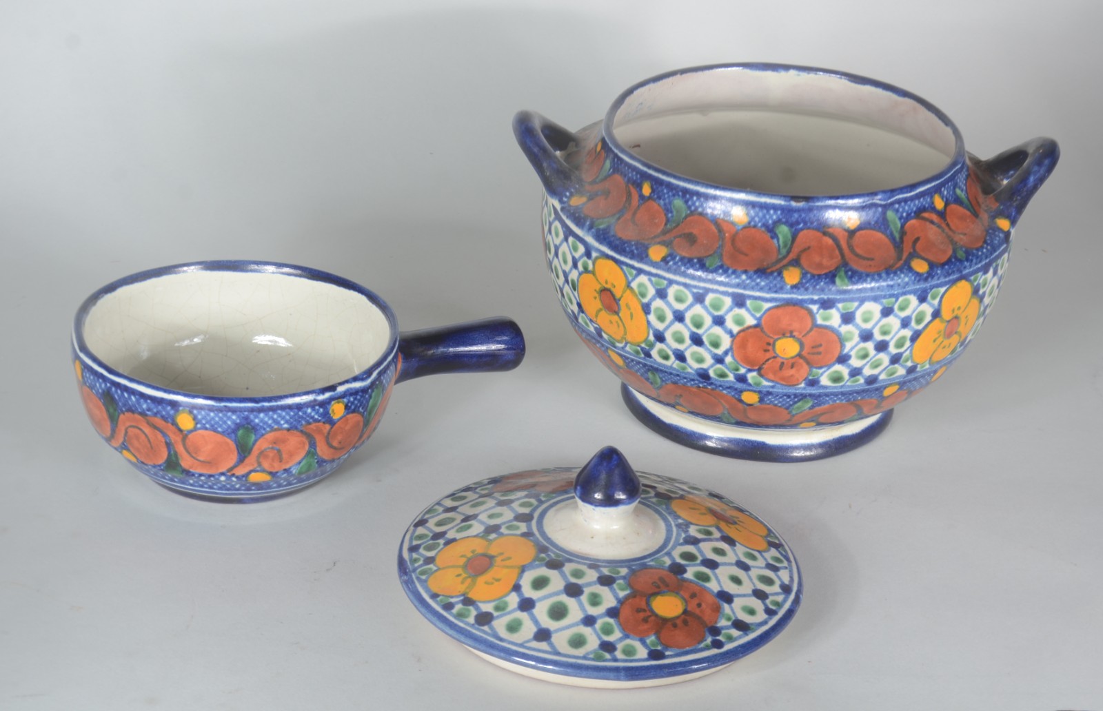 Serviço de cerâmica mexicana "Talavera" floral em policromia... - foto 6 de 10