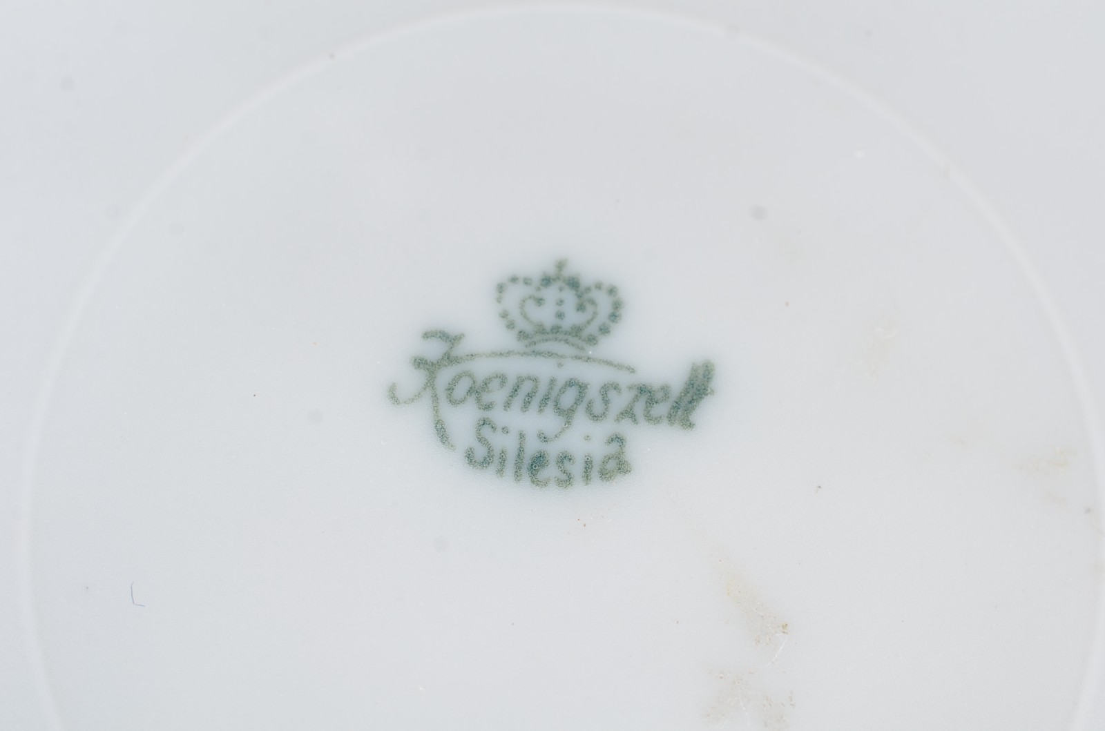 Diversas peças, sendo: 7 pratinhos de sobremesa Silesia; 8... - foto 4 de 11