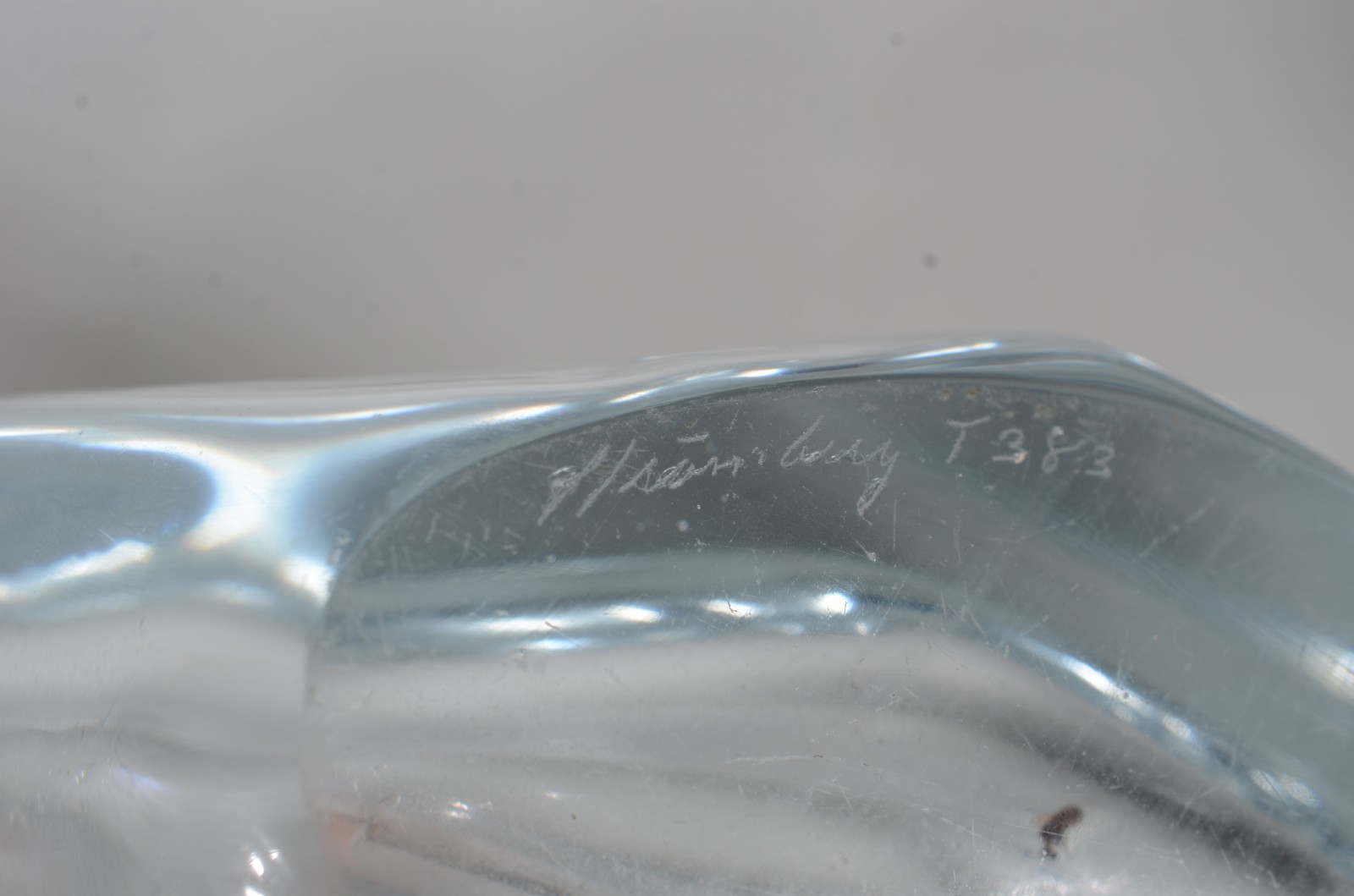 Pequeno vaso de cristal, assinado. - foto 5 de 5