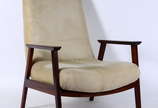 Cadeira de madeira nobre, fabricação "GELLI",  ... - Cadeira de madeira nobre, fabricação "GELLI",  anos 60 , forração com tecido na cor bege.