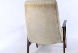 Cadeira de madeira nobre, fabricação "GELLI",  ... - Cadeira de madeira nobre, fabricação "GELLI",  anos 60 , forração com tecido na cor bege.