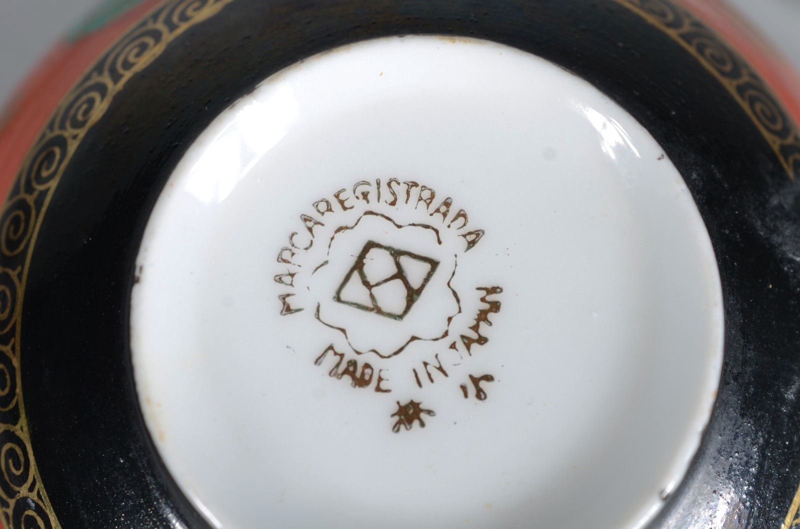 Conjunto com 5 xícaras com pires e prato para bolo de porcelana... - foto 4 de 5