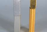 Dois isqueiros, sendo: Cartier em Plaque D'or e... - Dois isqueiros, sendo: Cartier em Plaque D'or e Dupont.