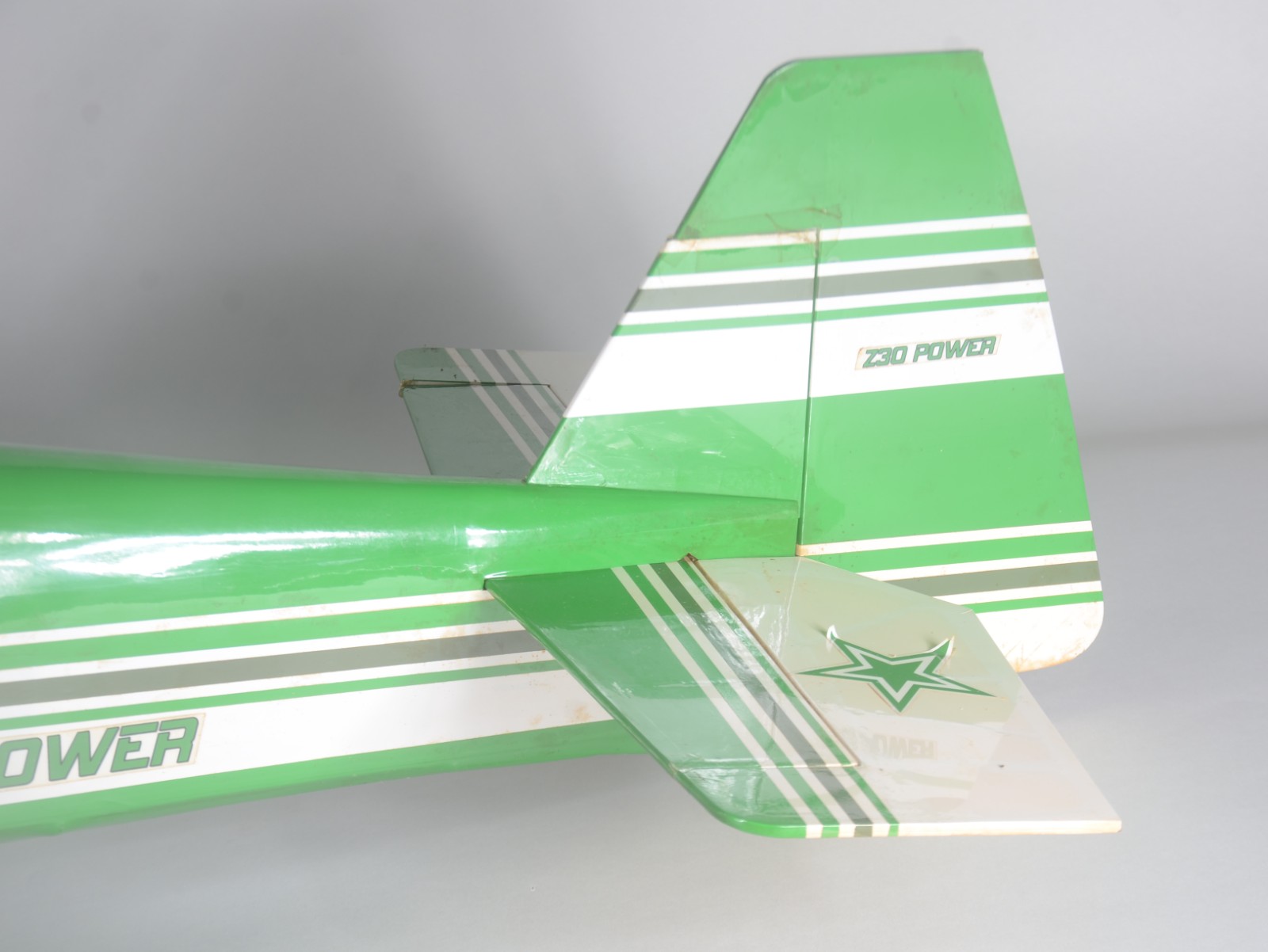 Avião para aeromodelismo. - foto 5 de 8