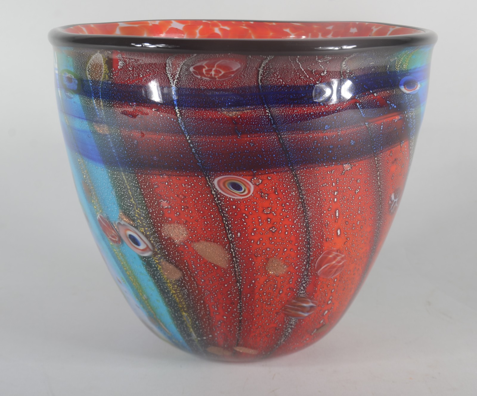 Cachepot de Murano policromado com pó de ouro, interior em mesclas... - foto 1 de 5