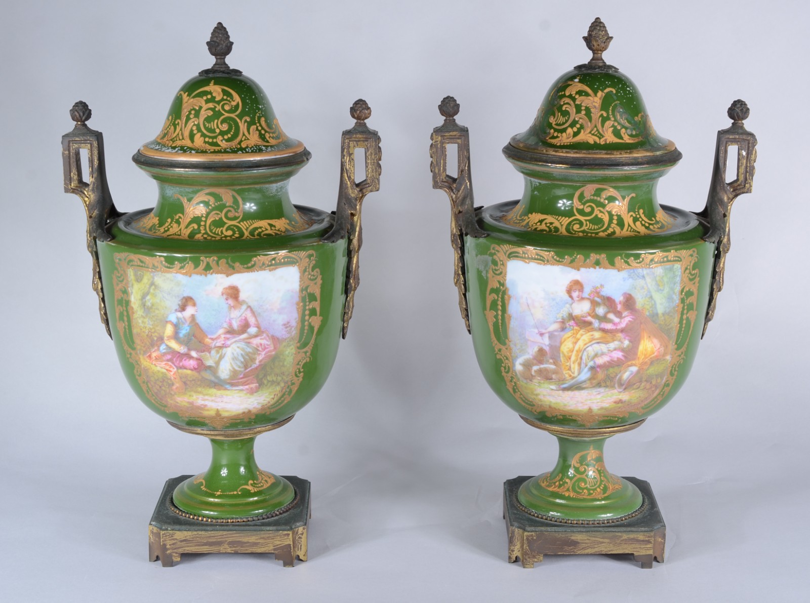 Sèvres (1740) - foto 1 de 11