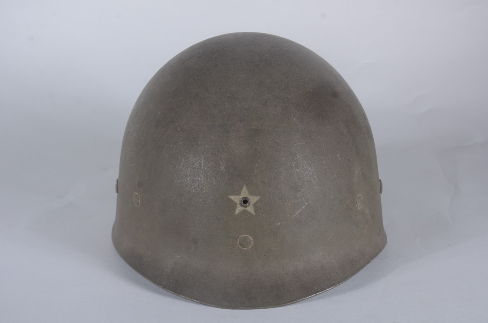 Capacete americano de Galalite da 2ª Guerra Mundial (pequeno... - foto 2 de 4