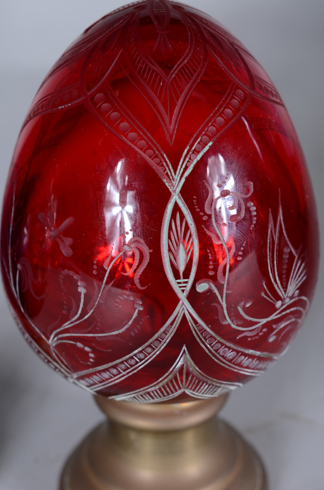 Três pinhas diversas de cristal lapidado nas cores verde, azul e... - foto 8 de 9