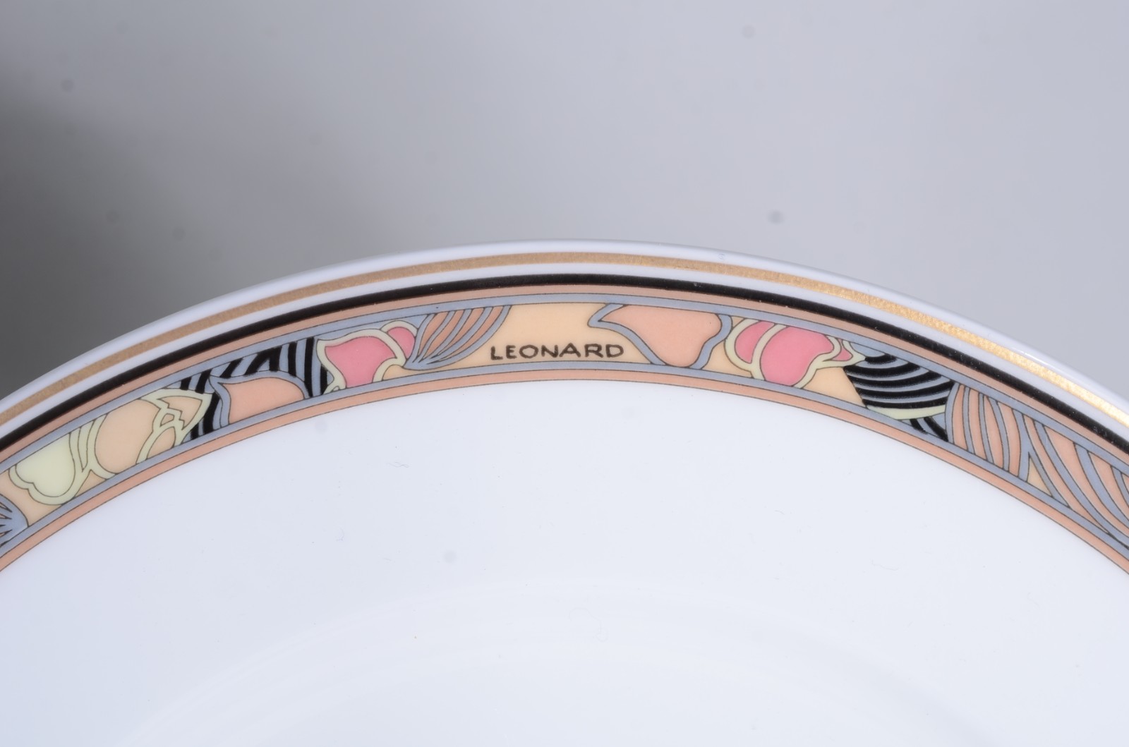 Aparelho de jantar, chá e café de porcelana alemã Hutschenreuther... - foto 2 de 11