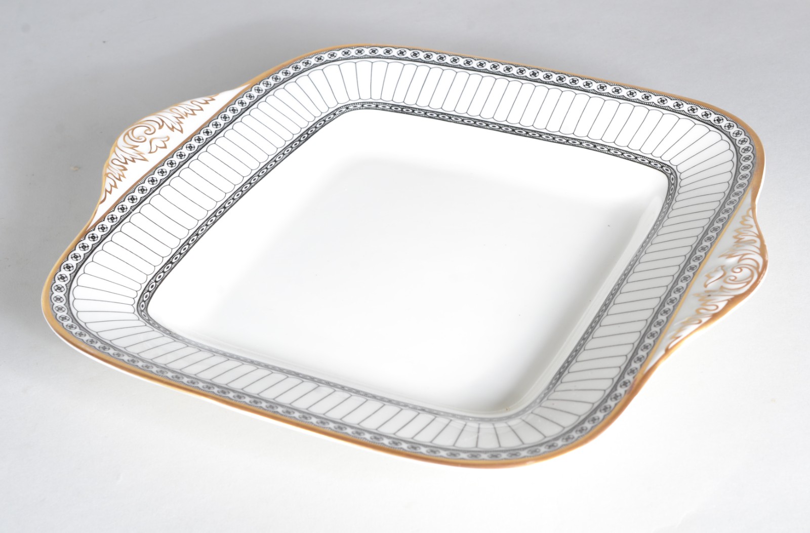 Aparelho de jantar, chá e café de porcelana inglesa Wedgwood... - foto 4 de 11
