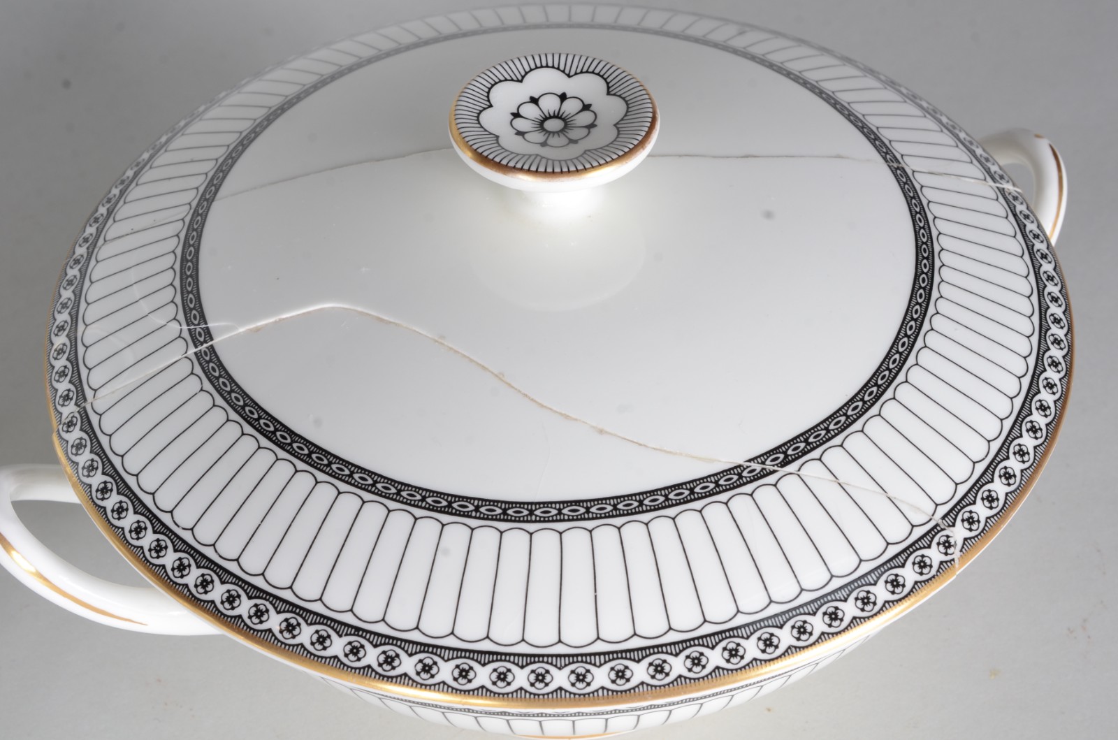 Aparelho de jantar, chá e café de porcelana inglesa Wedgwood... - foto 11 de 11