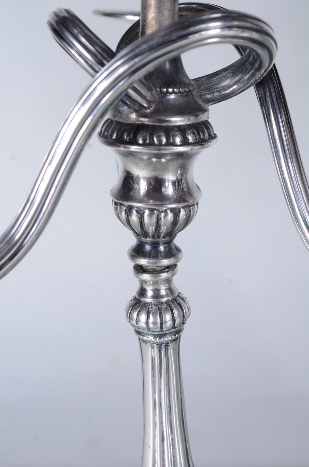 Par de candelabros de prata portuguesa contraste Águia, para 4 velas... - foto 2 de 10