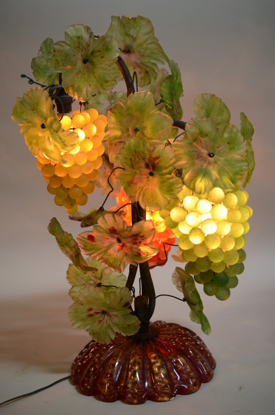 Belíssima luminária italiana de murano policromado com pó de ouro... - foto 1 de 10