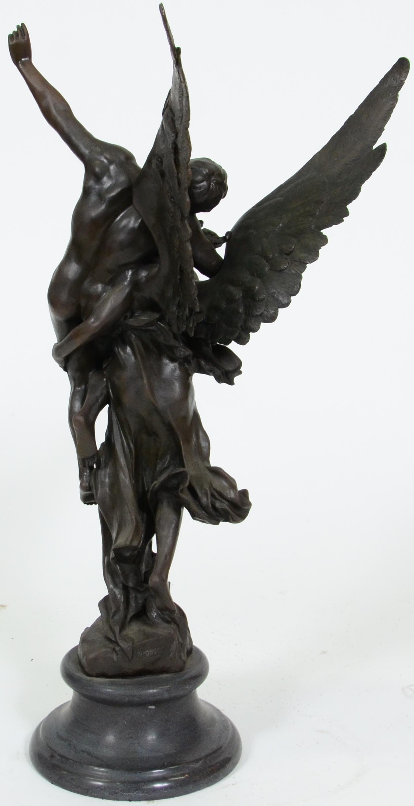 GLORIA VICTIS  ¨Figura alada¨ - foto 2 de 3