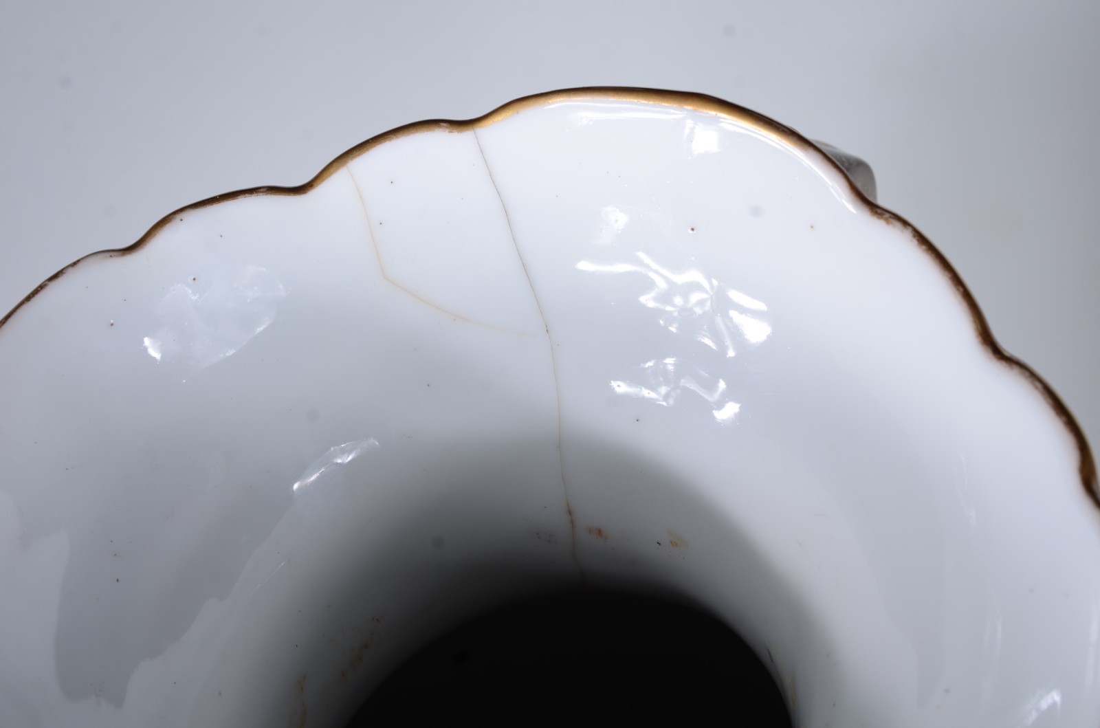 Par de vasos de porcelana francesa Velho Paris, decorados com aves e... - foto 8 de 10