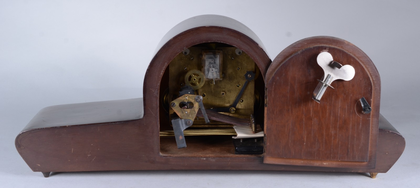 Relógio carrilhão de mesa, caixa de madeira. Máquina parada... - foto 6 de 10