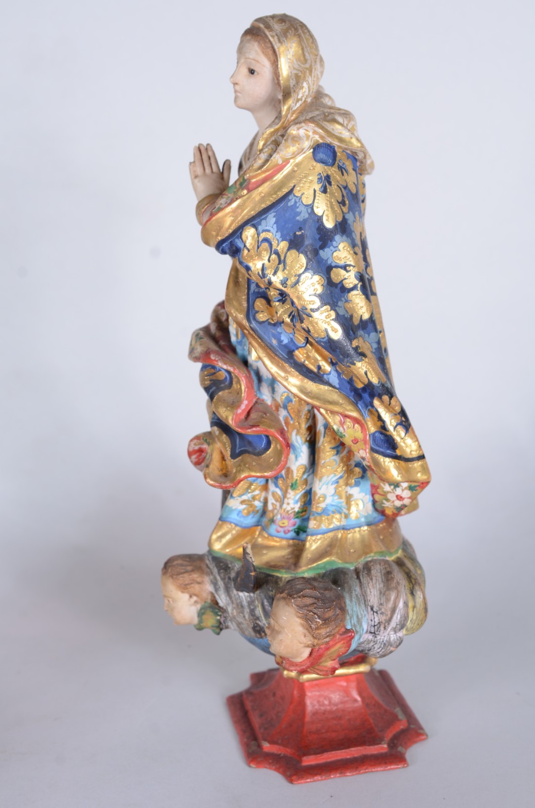 Imagem de Nossa Senhora em madeira policromada e dourada. - foto 3 de 8