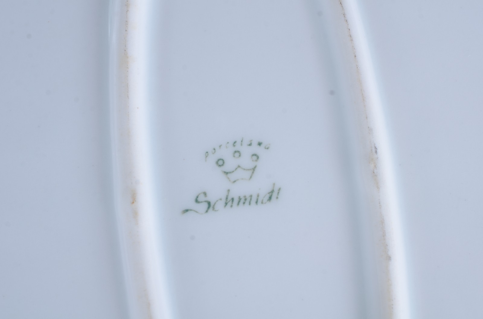 Serviço de jantar de porcelana Schmidt, composto de: 13 pratos rasos... - foto 5 de 7