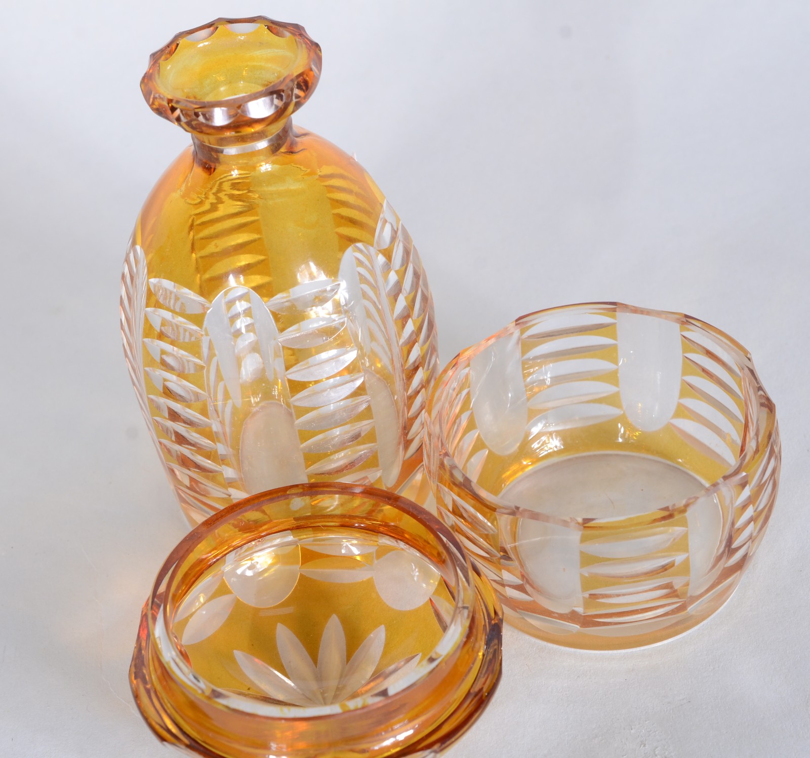 Conjunto para toilette de cristal double âmbar lapidado, composto de... - foto 2 de 9