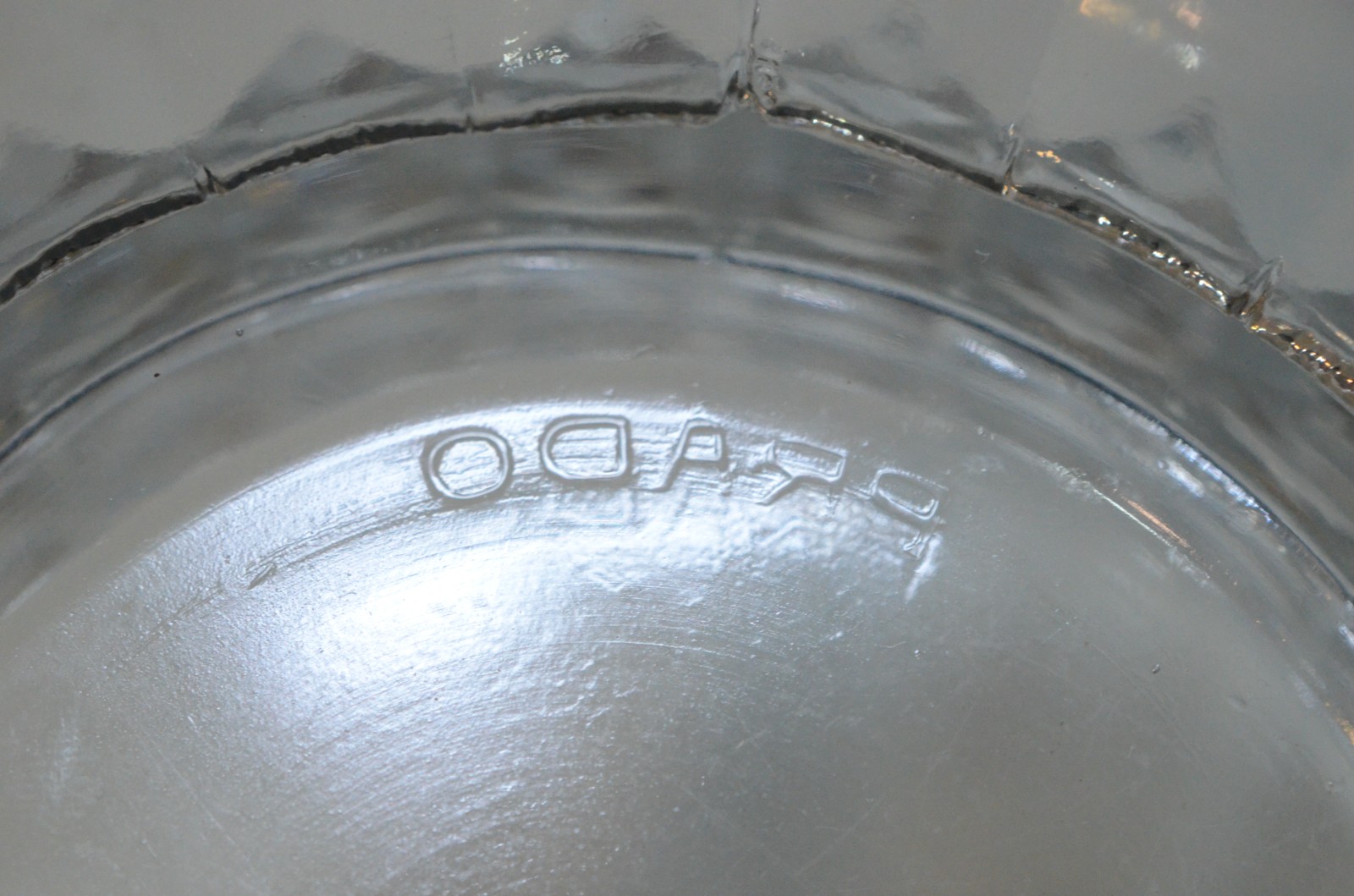 Diversas peças de cristal, sendo: 3 bowls; porta petiscos e prato... - foto 9 de 9