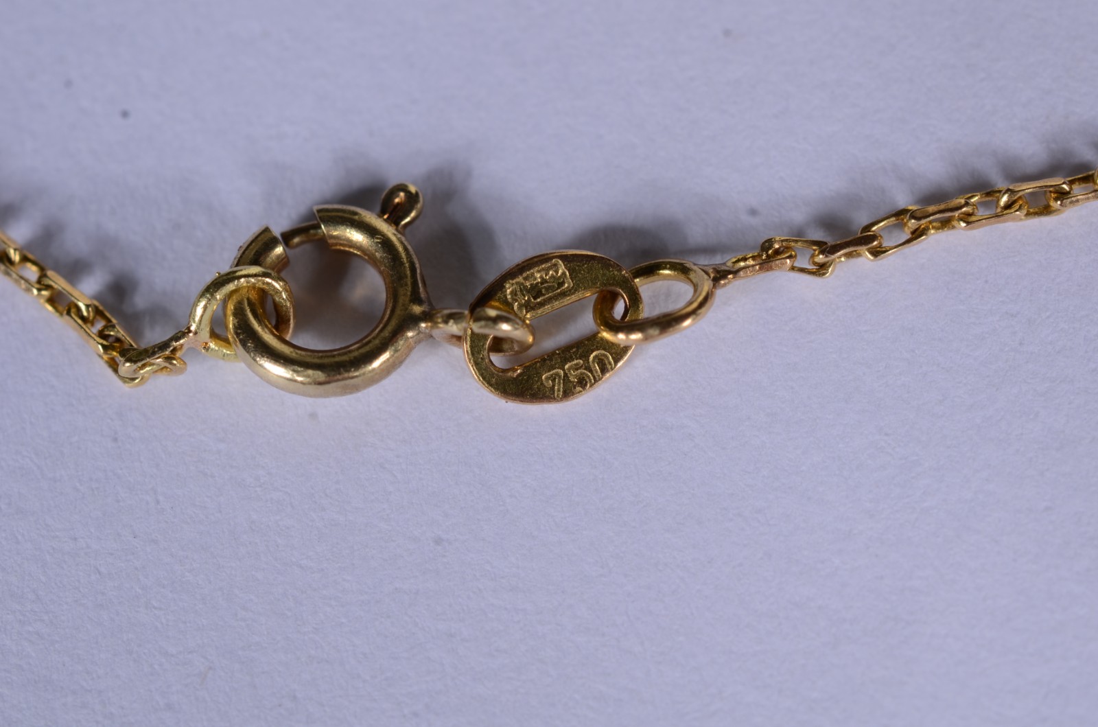Colar de ouro 18 k., contraste 750 feitio italiano com crucifixo... - foto 8 de 9