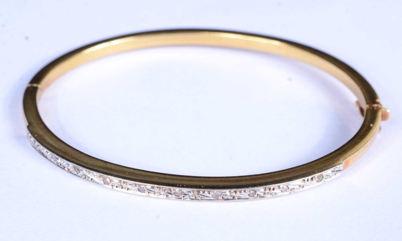 Pulseira de ouro 18 k., contraste 750 feitio escrava, parte de cima... - foto 2 de 7