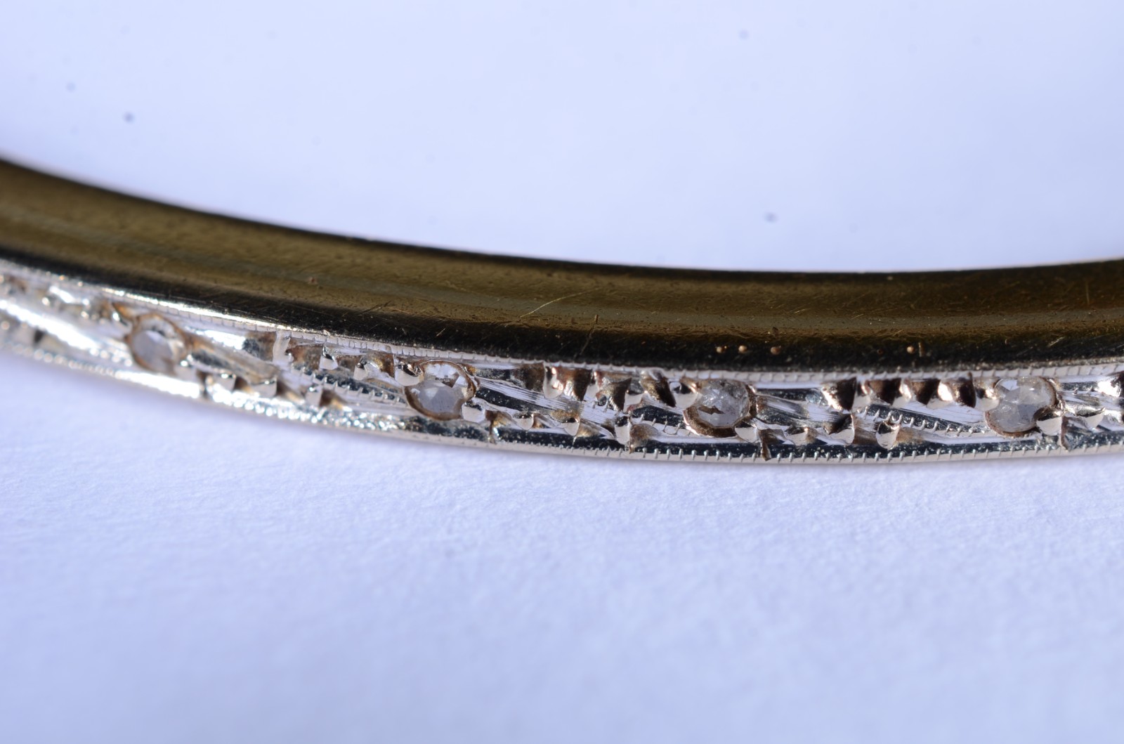 Pulseira de ouro 18 k., contraste 750 feitio escrava, parte de cima... - foto 4 de 7