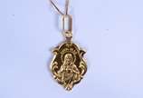 Colar de ouro 18 k., contraste 750 com pendente... - Colar de ouro 18 k., contraste 750 com pendente Sacro. (Por motivos de segurança a peça não se encontra na loja).