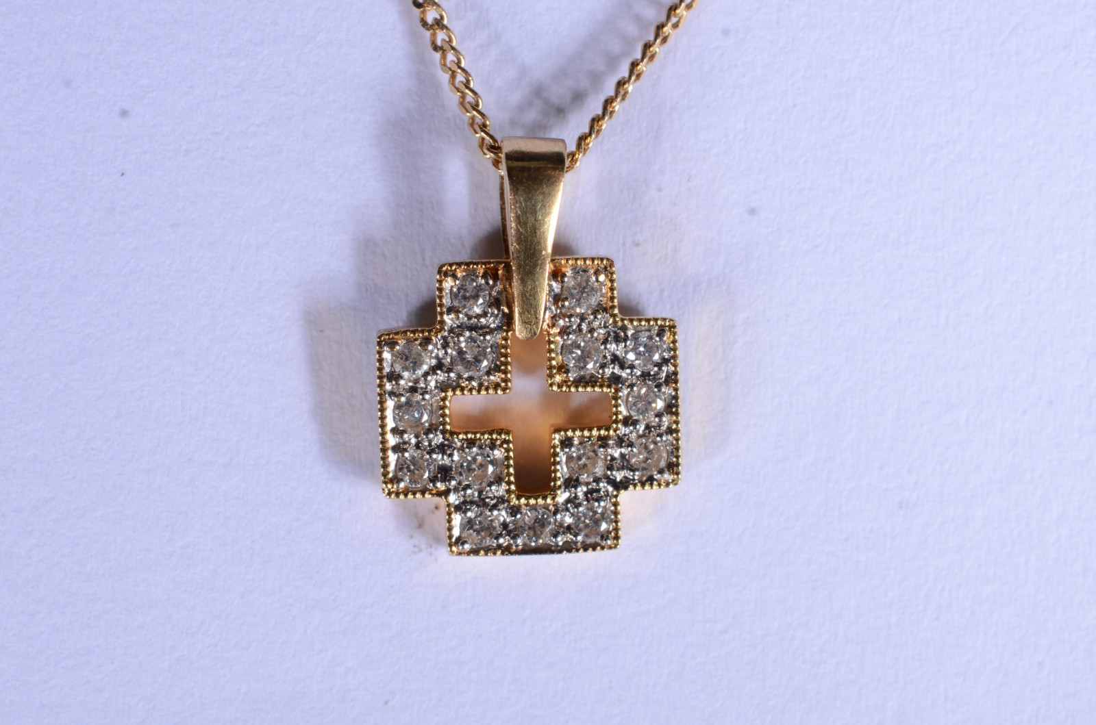 Colar de ouro 18 k., contraste 750 feitio veneziano com pendente... - foto 1 de 7