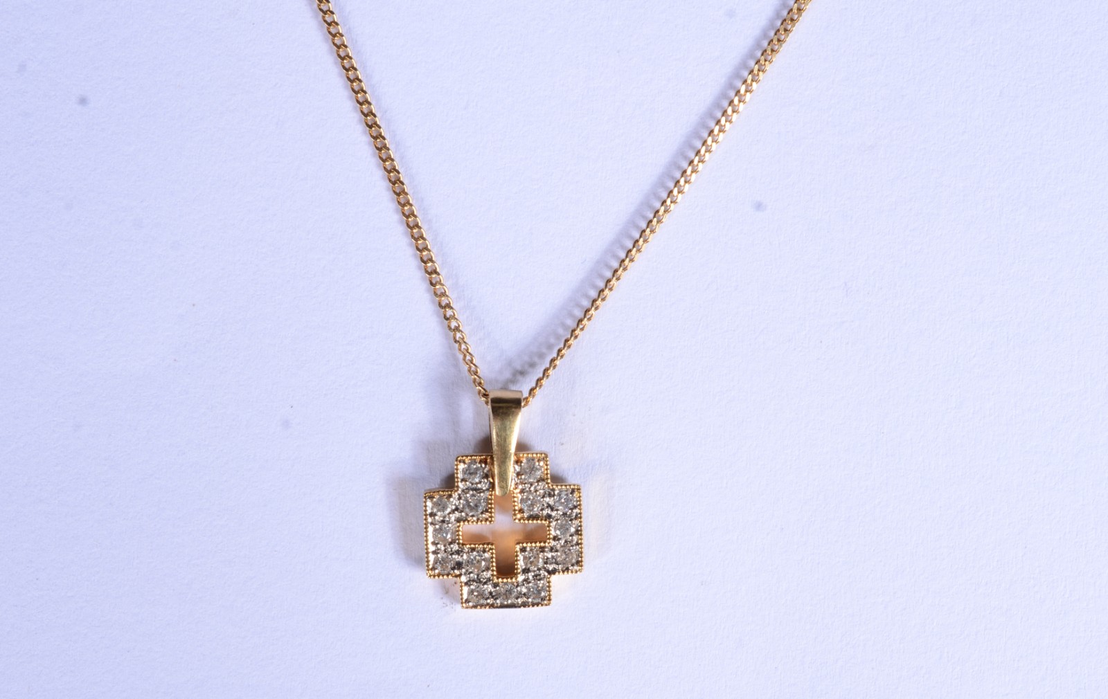 Colar de ouro 18 k., contraste 750 feitio veneziano com pendente... - foto 3 de 7