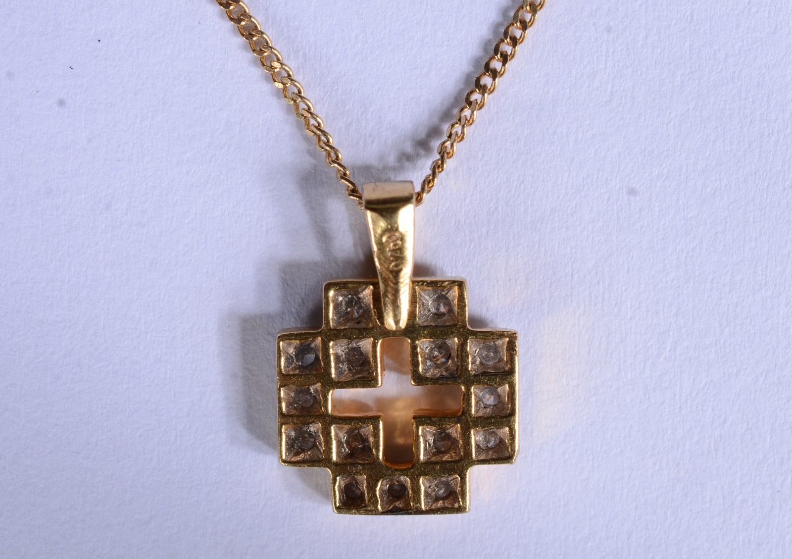 Colar de ouro 18 k., contraste 750 feitio veneziano com pendente... - foto 5 de 7