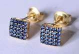 Par de brincos de ouro 18 k., contraste 750 cra... - Par de brincos de ouro 18 k., contraste 750 cravejado com safiras azuis. (Por motivos de segurança a peça não se encontra na loja).