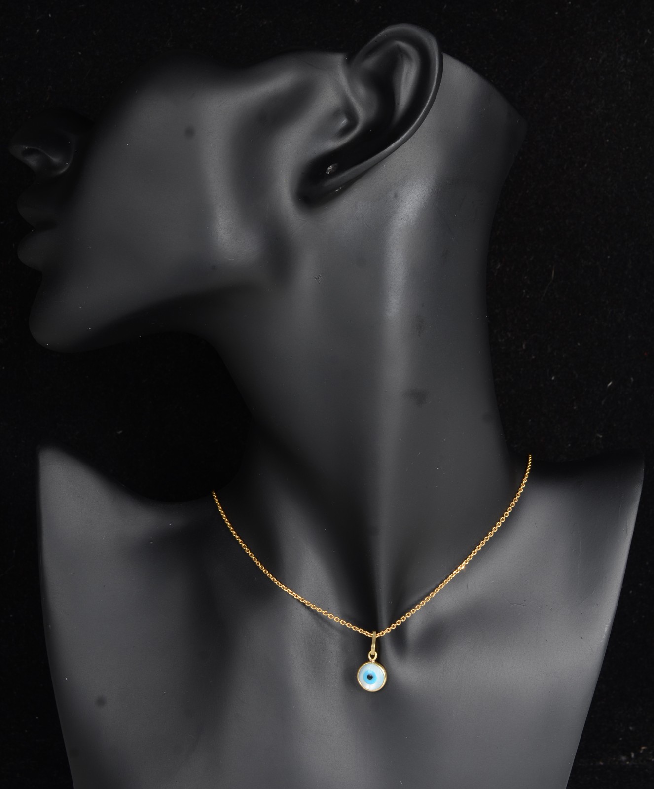 Colar de ouro 18 k., contraste 750 com pendente de olho grego. (Por... - foto 6 de 7