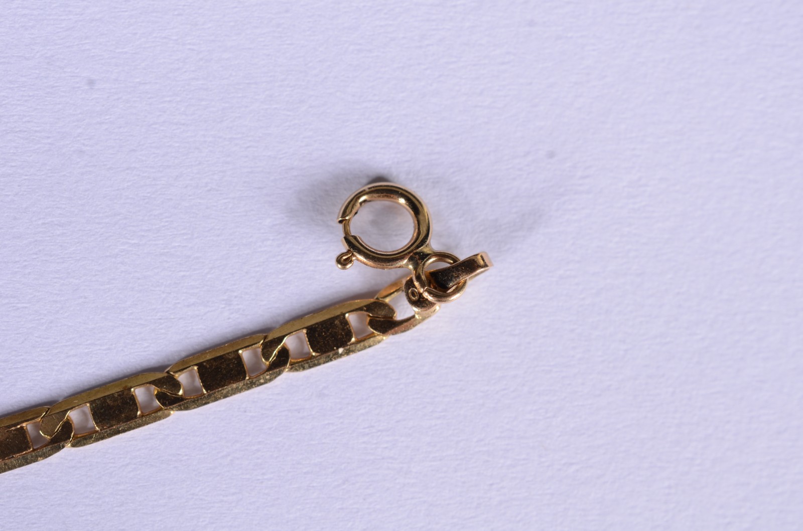 Pulseira de ouro 18 k, contraste 750, modelo italiano batido. (Por... - foto 5 de 7