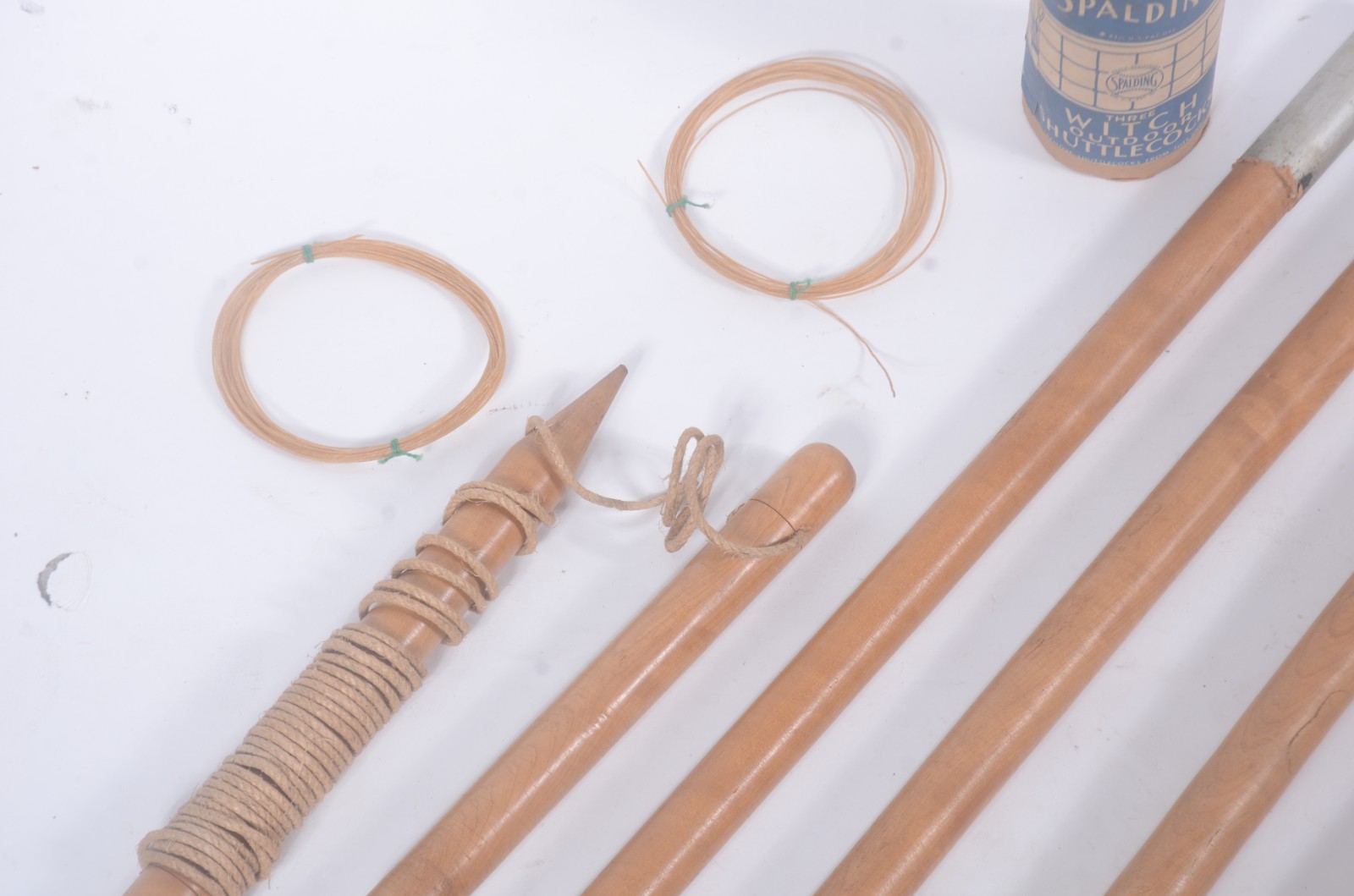 Conjunto antigo para "jogo de peteca" acondicionado em estojo de... - foto 6 de 7