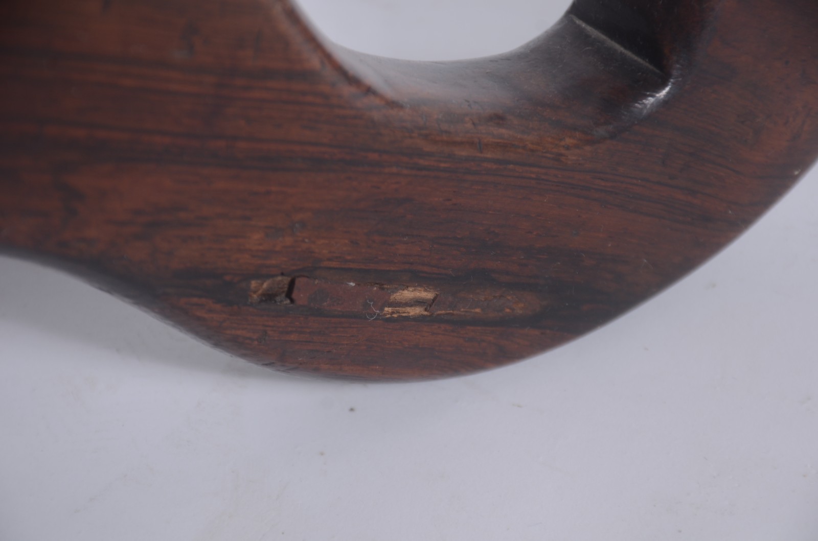 Mesa de jantar de jacarandá, feitio redondo com tábua extensora de 40... - foto 9 de 11